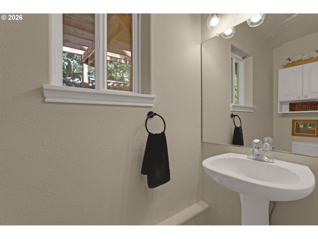 8932 Sw 149TH Pl, Beaverton, OR 97007