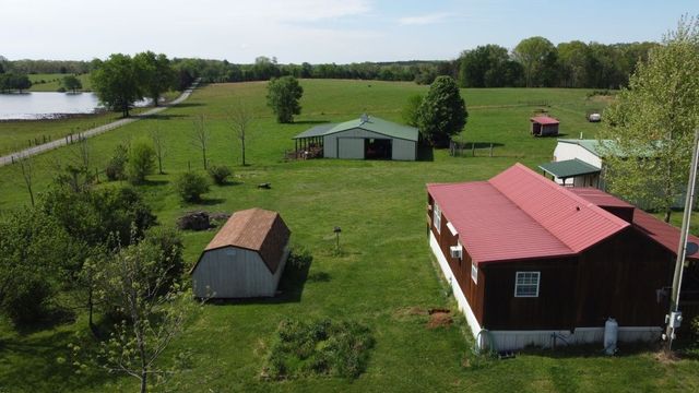 1491 Highway 230, W, Nunnelly, TN 37137