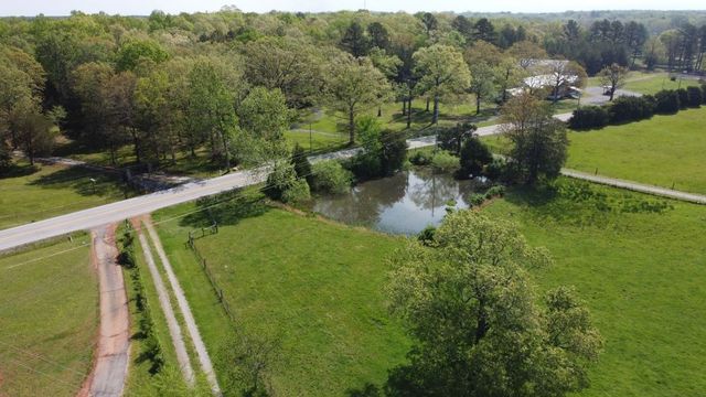 1491 Highway 230, W, Nunnelly, TN 37137