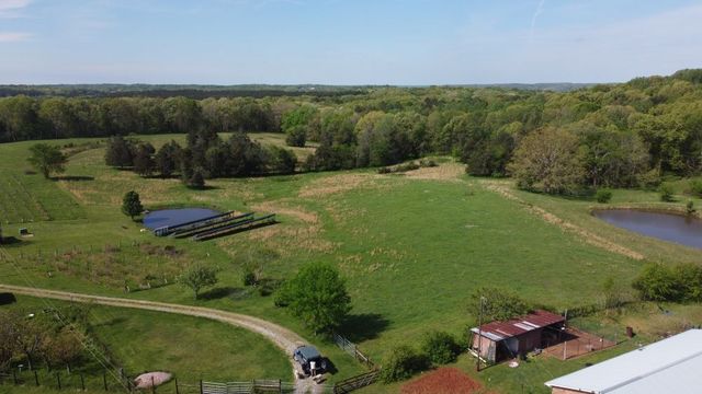 1491 Highway 230, W, Nunnelly, TN 37137