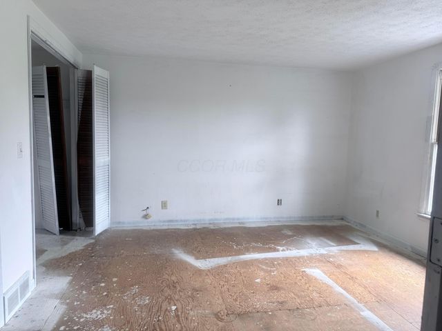 100 Bent Tree Road, Sunbury, OH 43074