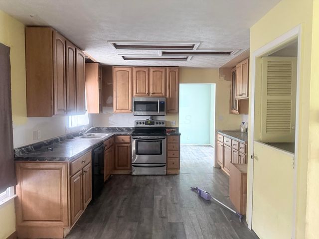 100 Bent Tree Road, Sunbury, OH 43074