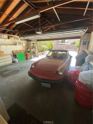 3111 Halldale Ave., Los Angeles, CA 90018