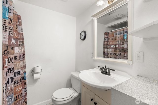 1314 Rainier Street, Sumner, WA 98390