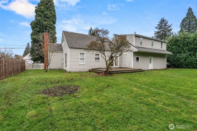 1314 Rainier Street, Sumner, WA 98390