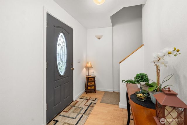 1314 Rainier Street, Sumner, WA 98390