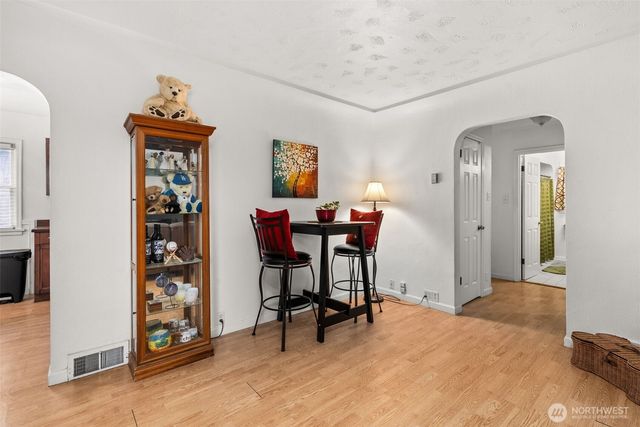 1314 Rainier Street, Sumner, WA 98390