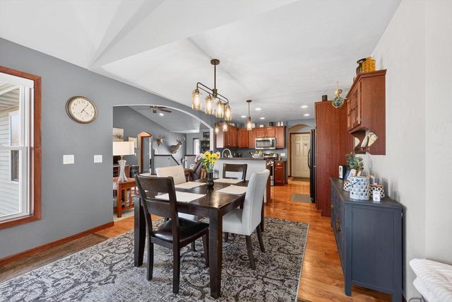 W7122 HILLVIEW ROAD, Greenville, WI 54942