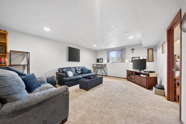 W7122 HILLVIEW ROAD, Greenville, WI 54942