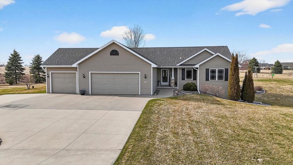 W7122 HILLVIEW ROAD, Greenville, WI 54942