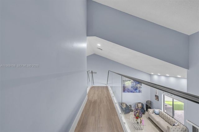 6325 NW 200th St, Hialeah, FL 33015