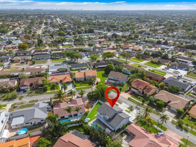 6325 NW 200th St, Hialeah, FL 33015