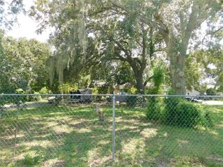 915 E CLAY AVENUE, Brandon, FL 33510