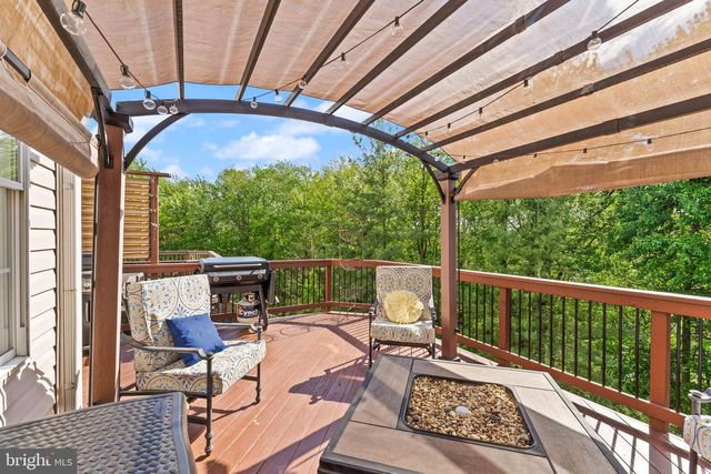 1180 CAMBRIA TER NE, Leesburg, VA 20176