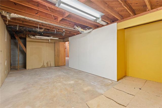 865 Old Tucker Road, Stone Mountain, GA 30087