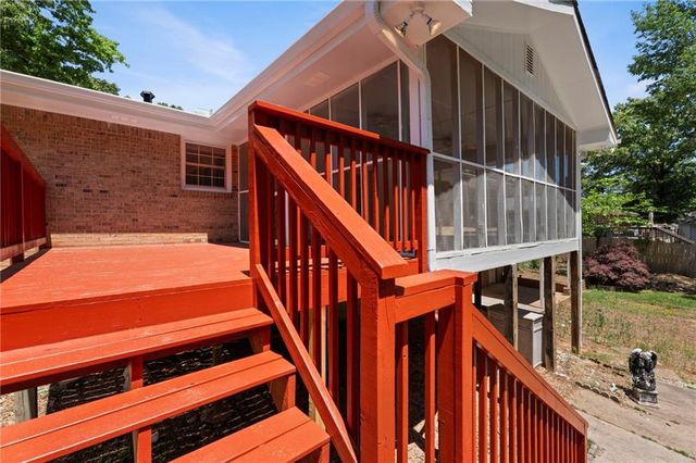 865 Old Tucker Road, Stone Mountain, GA 30087