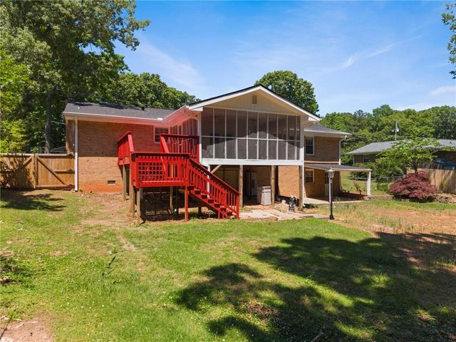 865 Old Tucker Road, Stone Mountain, GA 30087