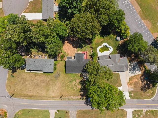 865 Old Tucker Road, Stone Mountain, GA 30087