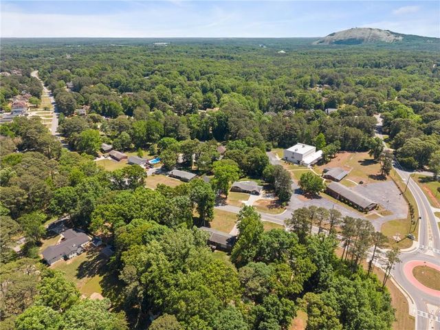865 Old Tucker Road, Stone Mountain, GA 30087