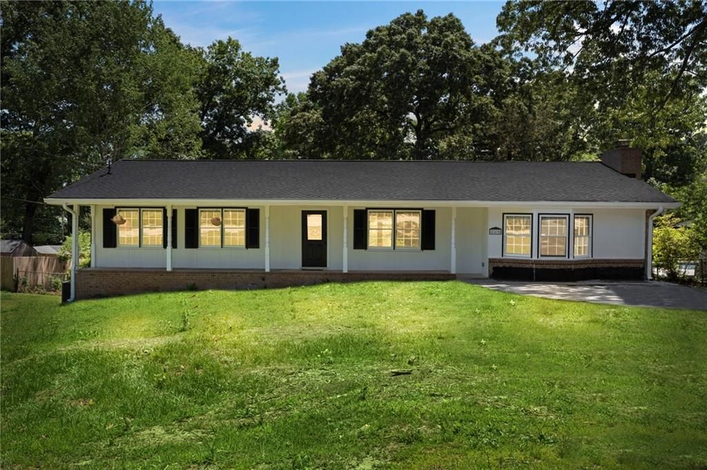865 Old Tucker Road, Stone Mountain, GA 30087