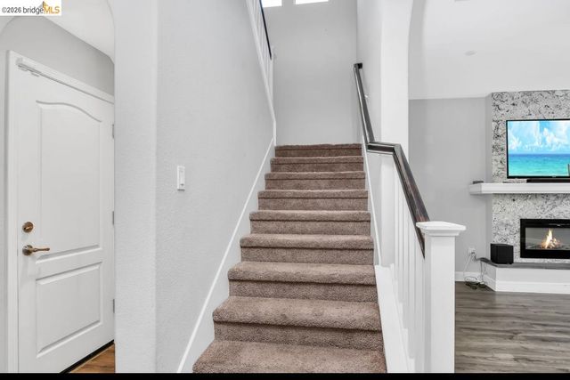 8461 Pinehollow Cir, Discovery Bay, CA 94505