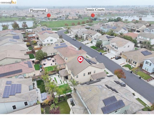 8461 Pinehollow Cir, Discovery Bay, CA 94505