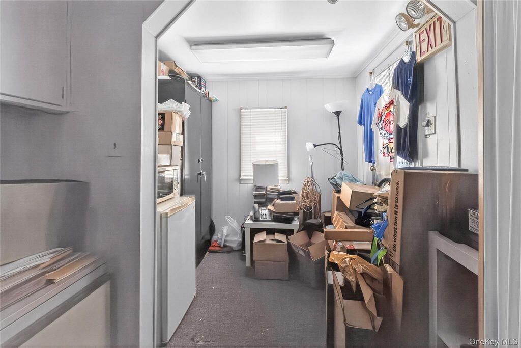 2070 Central Park Avenue, Yonkers, NY 10710 — photo 5