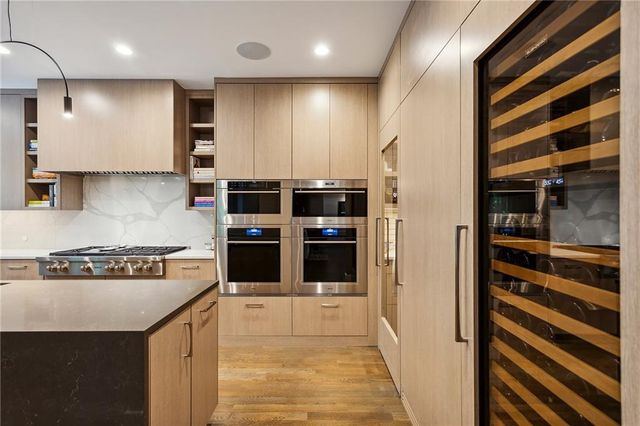 2525 Peachtree Road NE 32, Atlanta, GA 30305