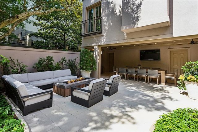 2525 Peachtree Road NE 32, Atlanta, GA 30305
