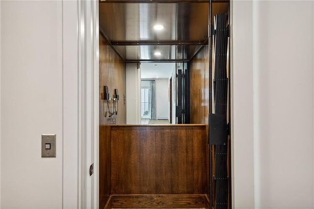 2525 Peachtree Road NE 32, Atlanta, GA 30305