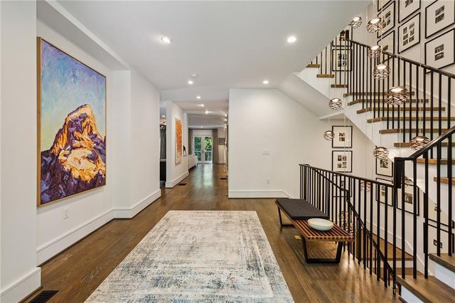 2525 Peachtree Road NE 32, Atlanta, GA 30305