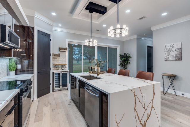 27073 Stonewood Drive, Whitney, TX 76692