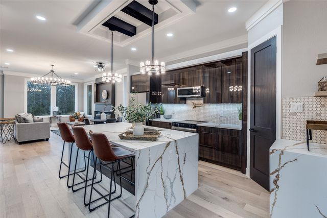 27073 Stonewood Drive, Whitney, TX 76692