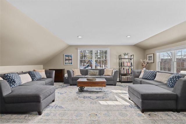 288 Todd Road, Katonah, NY 10536