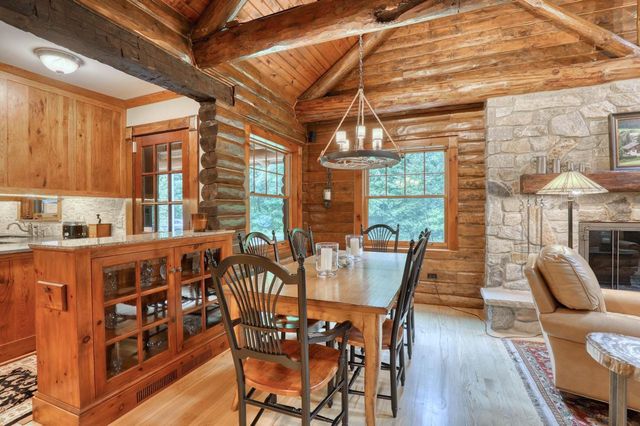 N128W12985 Highland ROAD, Germantown, WI 53022