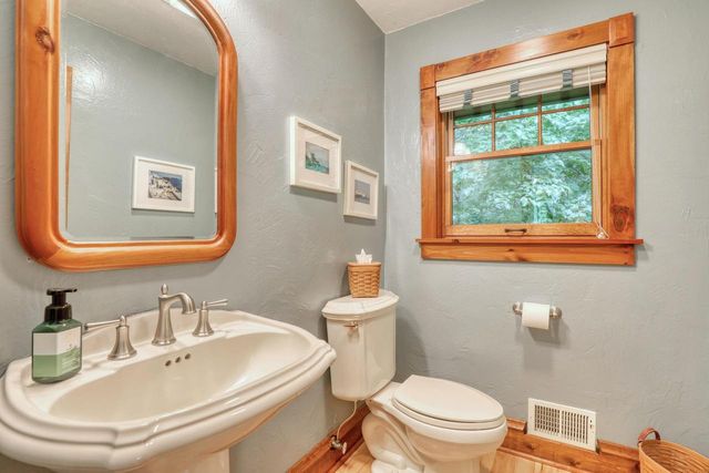 N128W12985 Highland ROAD, Germantown, WI 53022