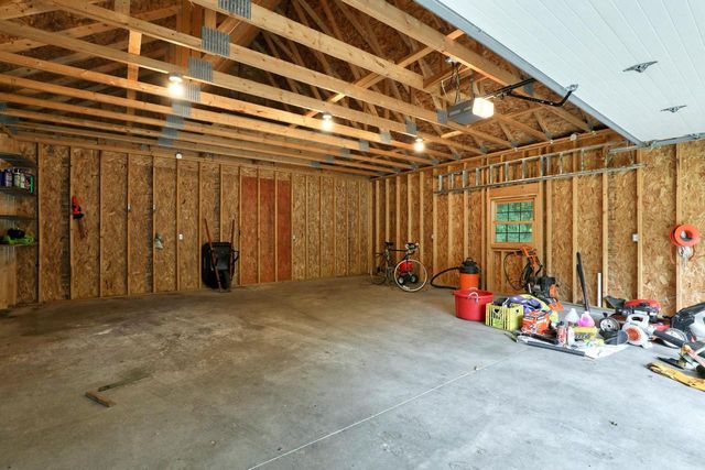 N128W12985 Highland ROAD, Germantown, WI 53022