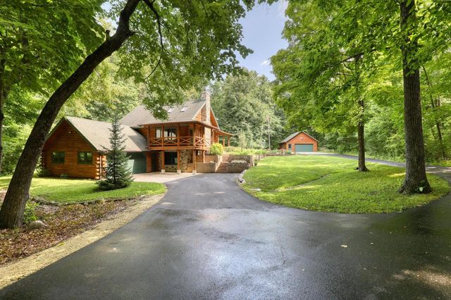 N128W12985 Highland ROAD, Germantown, WI 53022