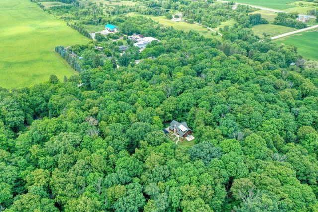 N128W12985 Highland ROAD, Germantown, WI 53022