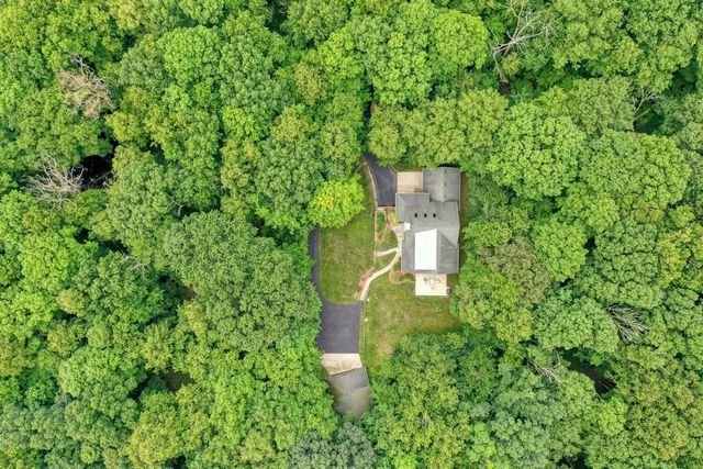 N128W12985 Highland ROAD, Germantown, WI 53022