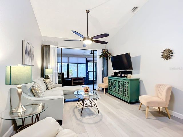 2907 OAK LANE, Bradenton, FL 34209