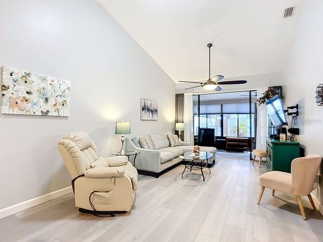 2907 OAK LANE, Bradenton, FL 34209