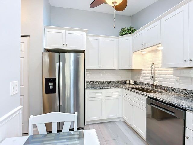 2907 OAK LANE, Bradenton, FL 34209