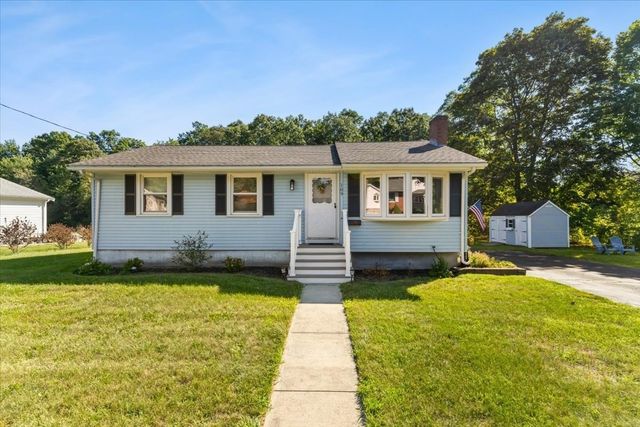 109 Lincoln Rd, Rockland, MA 02370