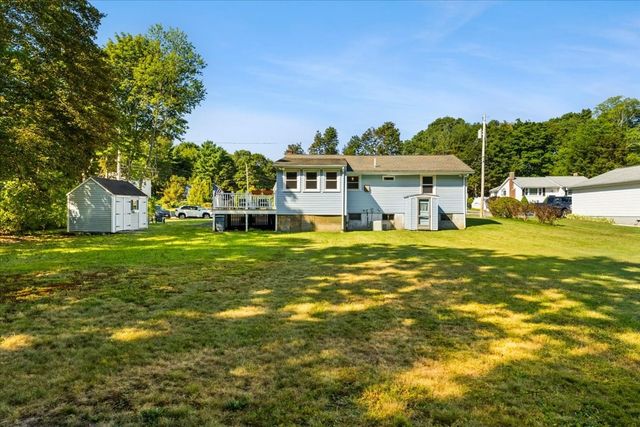 109 Lincoln Rd, Rockland, MA 02370