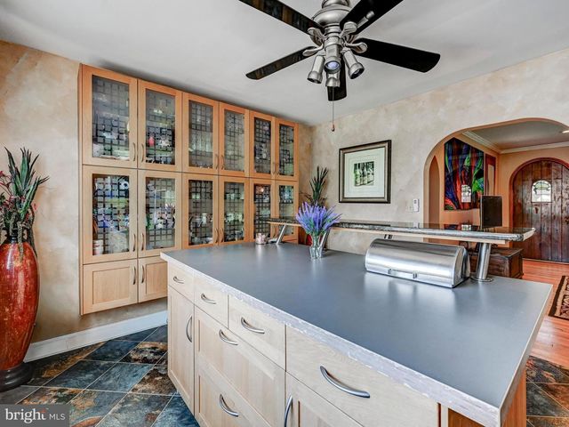 2922 CUB HILL RD, Baltimore, MD 21234