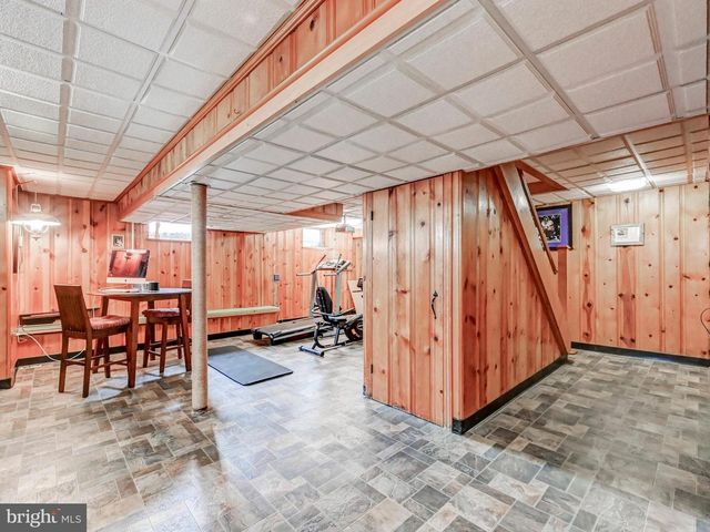 2922 CUB HILL RD, Baltimore, MD 21234