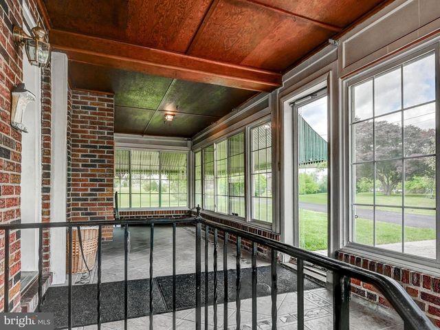 2922 CUB HILL RD, Baltimore, MD 21234