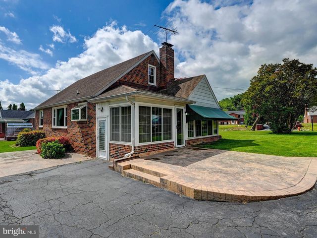 2922 CUB HILL RD, Baltimore, MD 21234