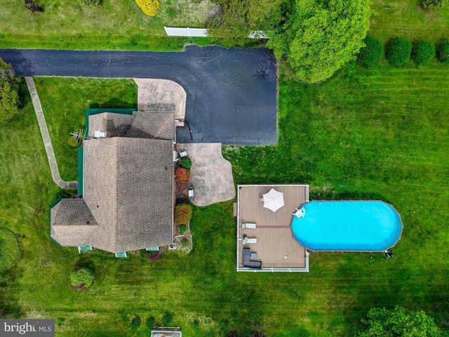 2922 CUB HILL RD, Baltimore, MD 21234